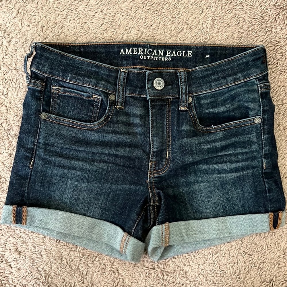 NWOT American Eagle jean shorts
